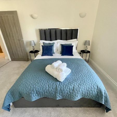 Exquisite Apartment, Stone Throw From The Beach Bournemouth Dış mekan fotoğraf