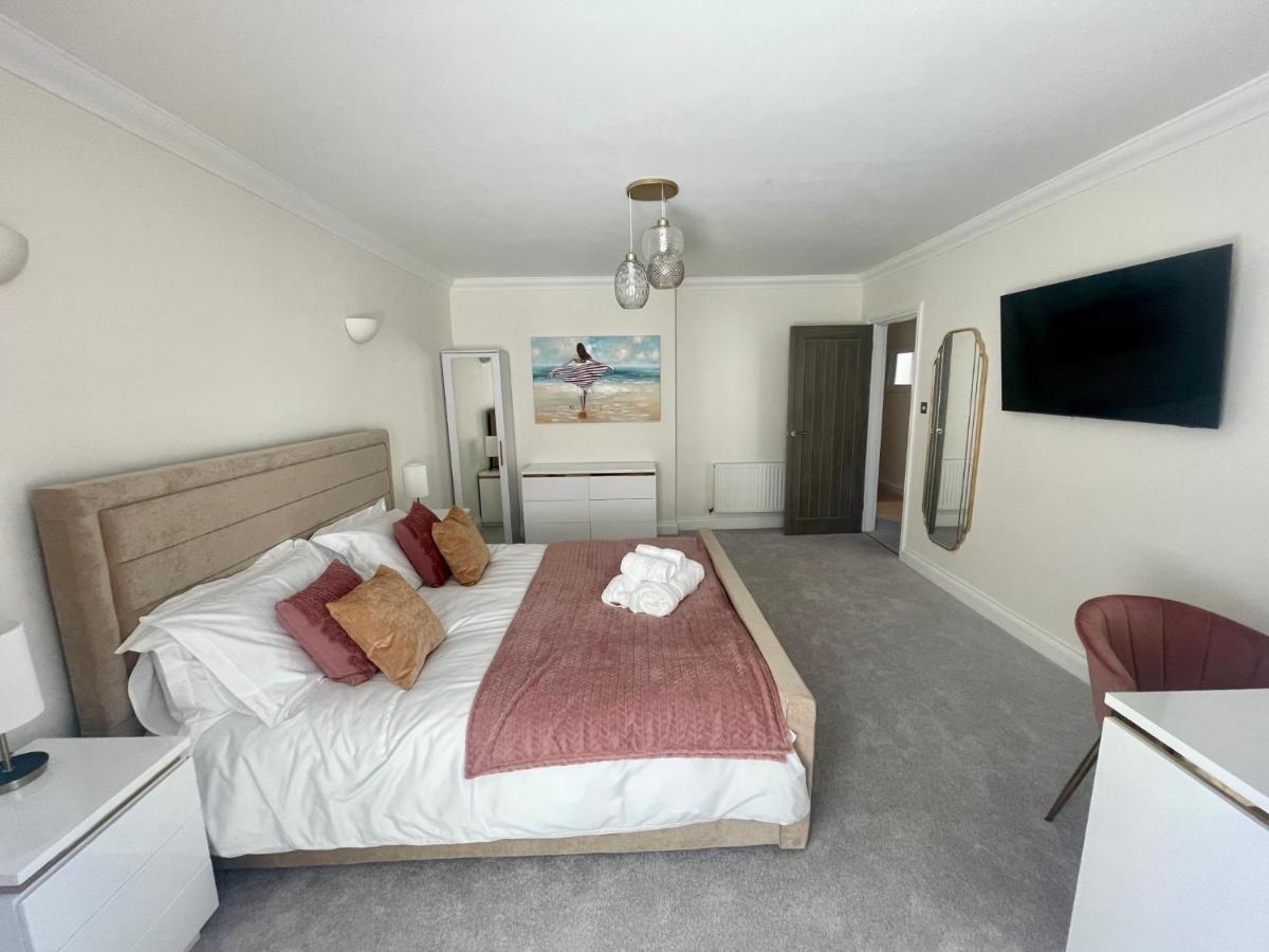 Exquisite Apartment, Stone Throw From The Beach Bournemouth Dış mekan fotoğraf