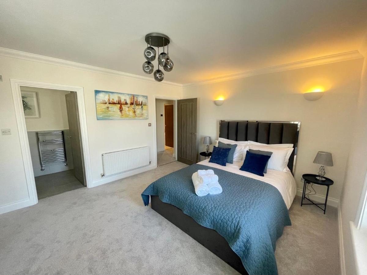 Exquisite Apartment, Stone Throw From The Beach Bournemouth Dış mekan fotoğraf
