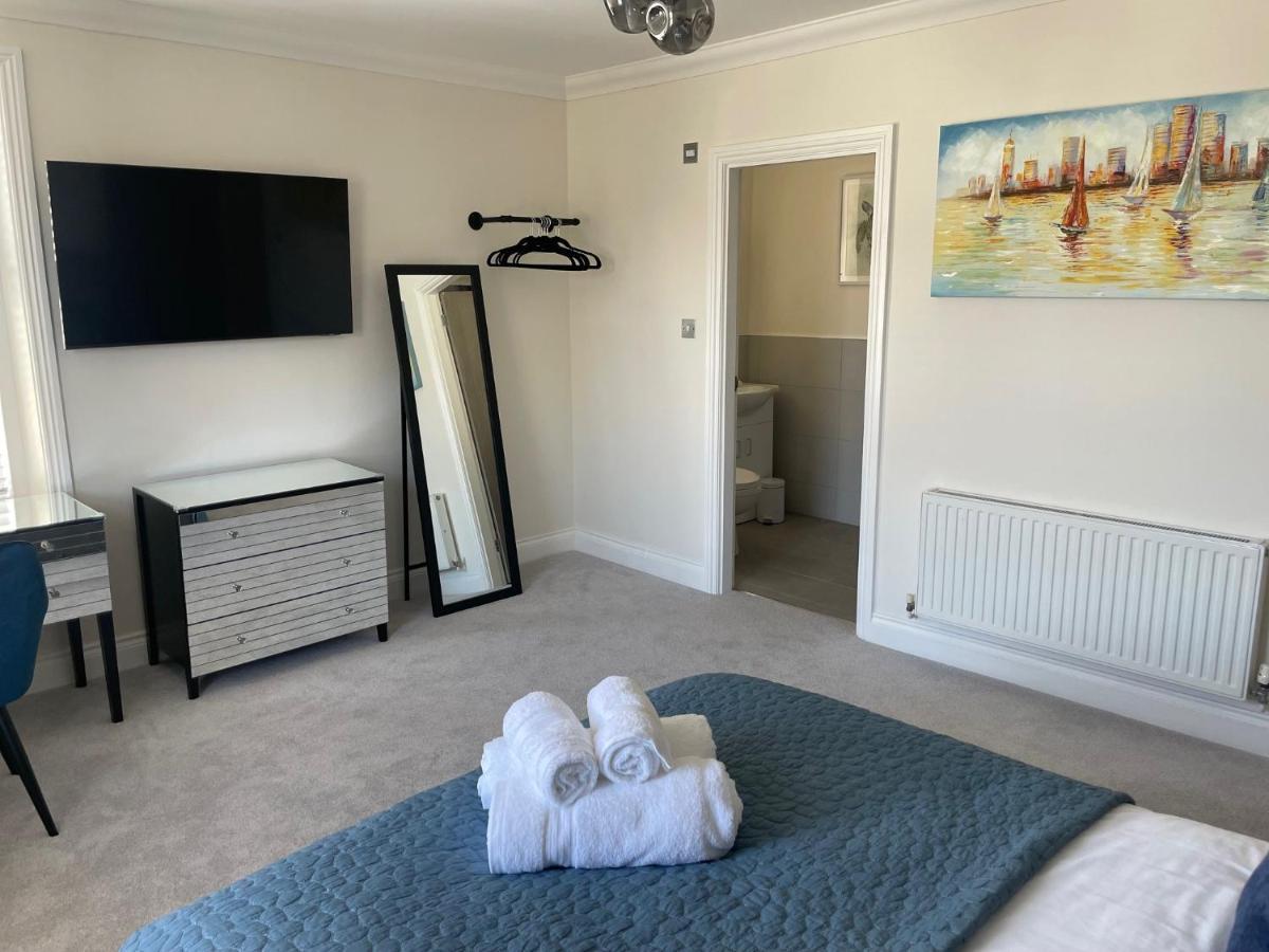 Exquisite Apartment, Stone Throw From The Beach Bournemouth Dış mekan fotoğraf
