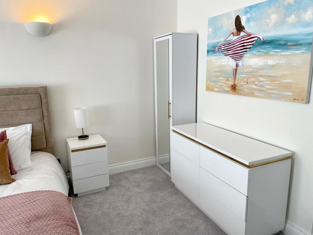 Exquisite Apartment, Stone Throw From The Beach Bournemouth Dış mekan fotoğraf